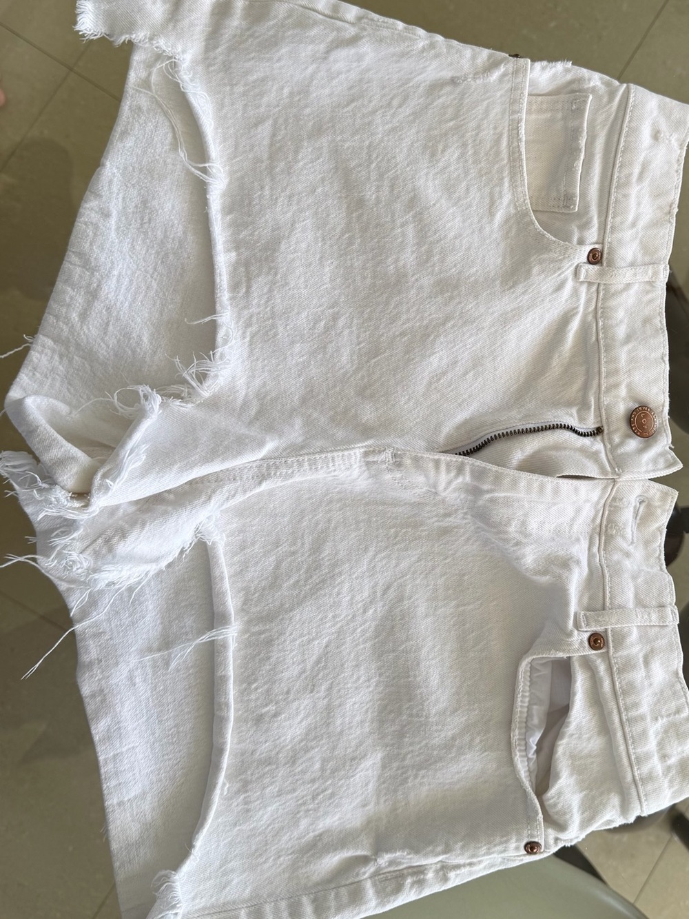 White Distressed Woman’s Denim Shorts